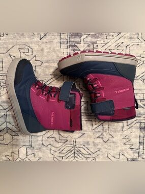 Merrell unisex child Snow Storm Waterproof berry navy size 12 EUC